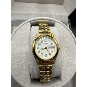 Citizen Watch Women 25mm White Dial Gold Tone Daydate Round 1002-S99442 New Batt